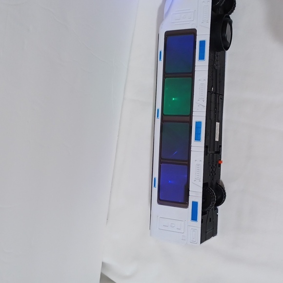 3D Battery Operated Bump & Go Toy Train Music Flashing Lights - Picture 4 of 10